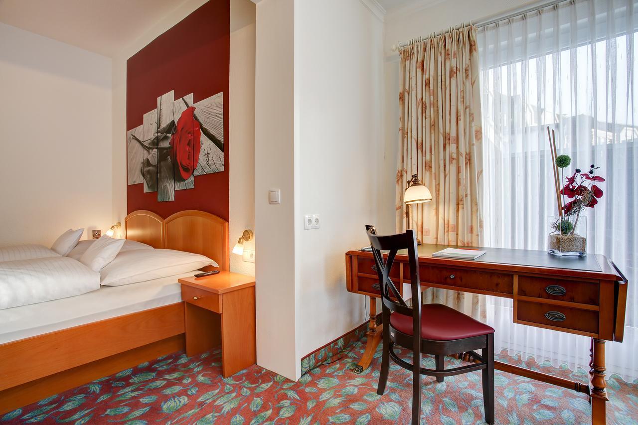 קיל Ina Hotel Consul מראה חיצוני תמונה