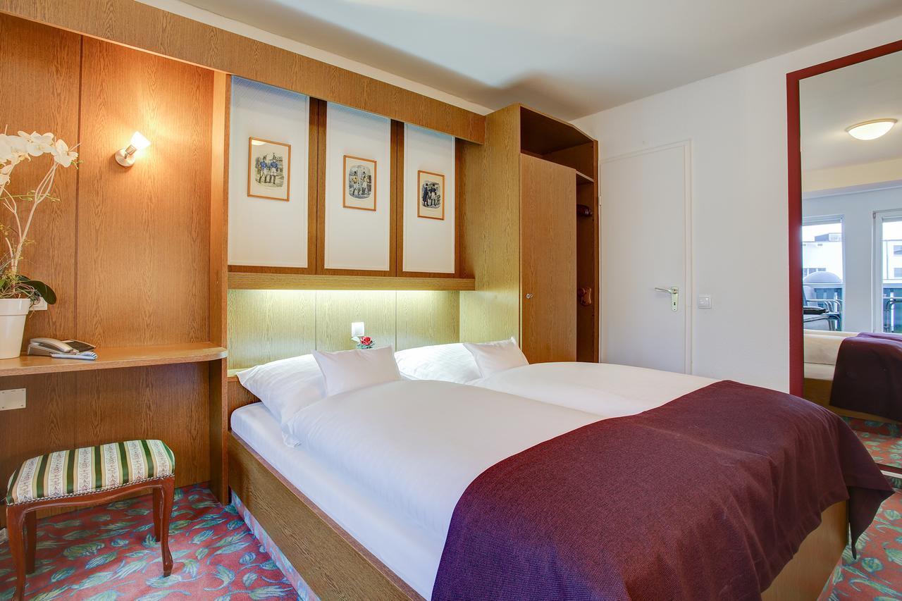 קיל Ina Hotel Consul מראה חיצוני תמונה