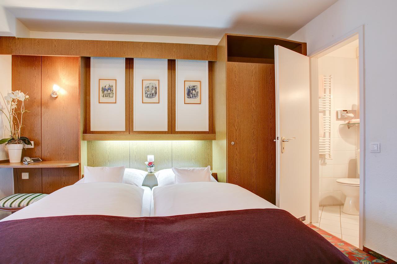 קיל Ina Hotel Consul מראה חיצוני תמונה